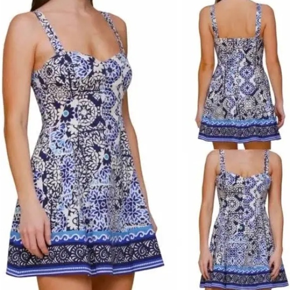 Avec Les Filles Navy and White Floral Dress
